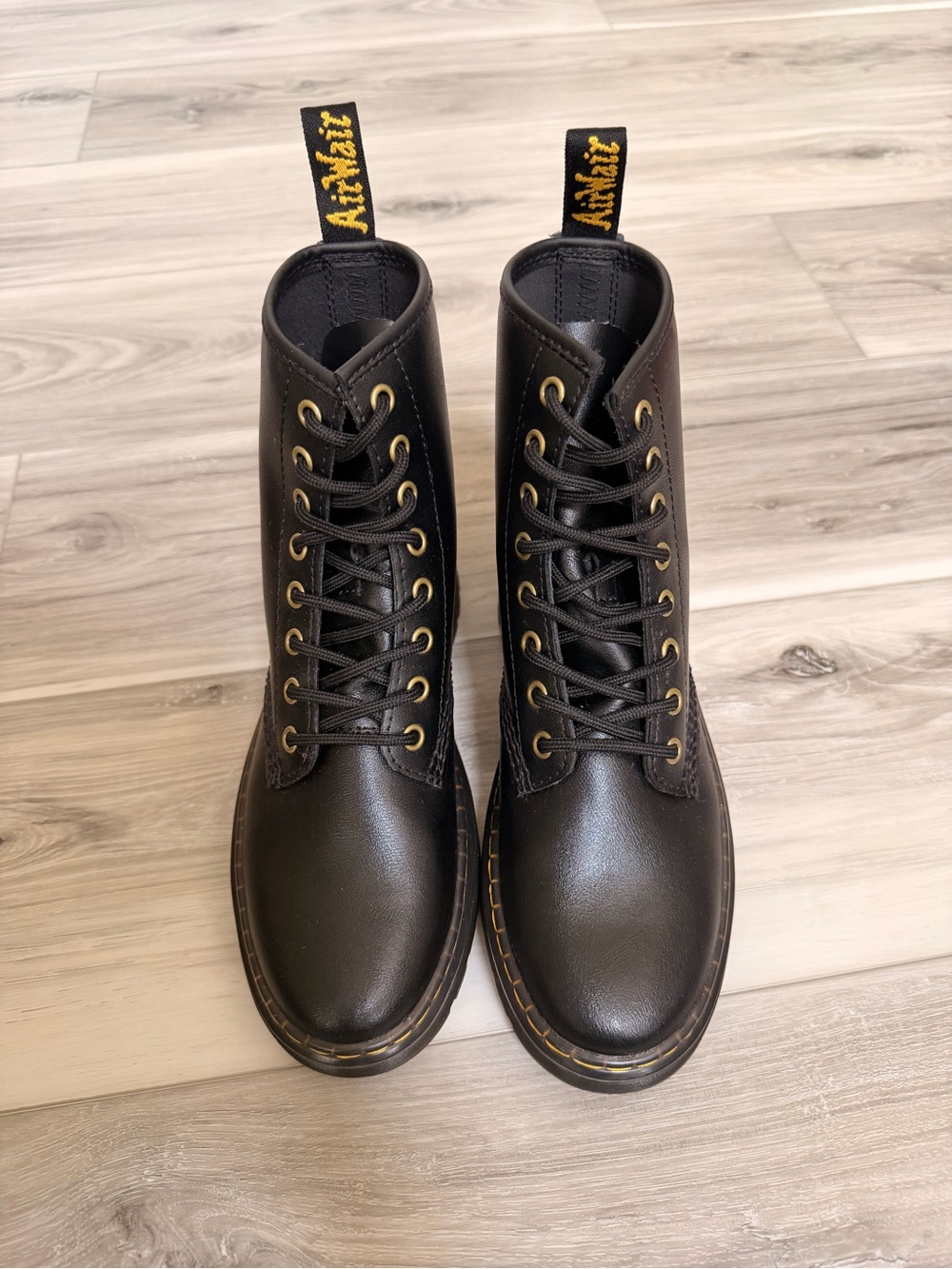 Dr. Martens Zavala 10-Eye Black Leather Combat Boots Women’s US 7 EU 38